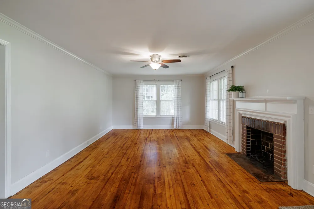 382 Elizabeth ST Commerce, GA 30529