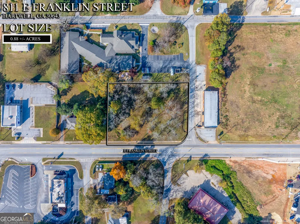811 E Franklin ST Hartwell, GA 30643