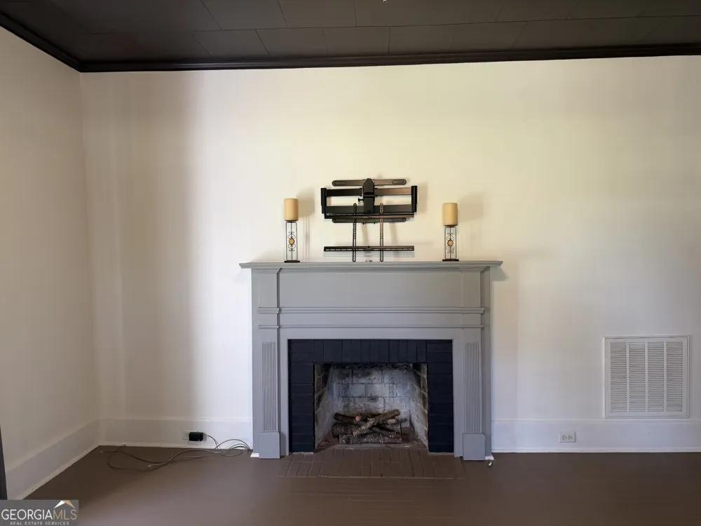 101 Harvey ST Dexter, GA 31019