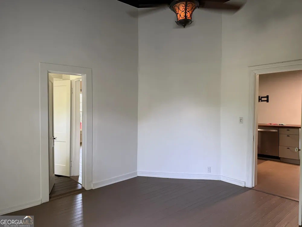 101 Harvey ST Dexter, GA 31019