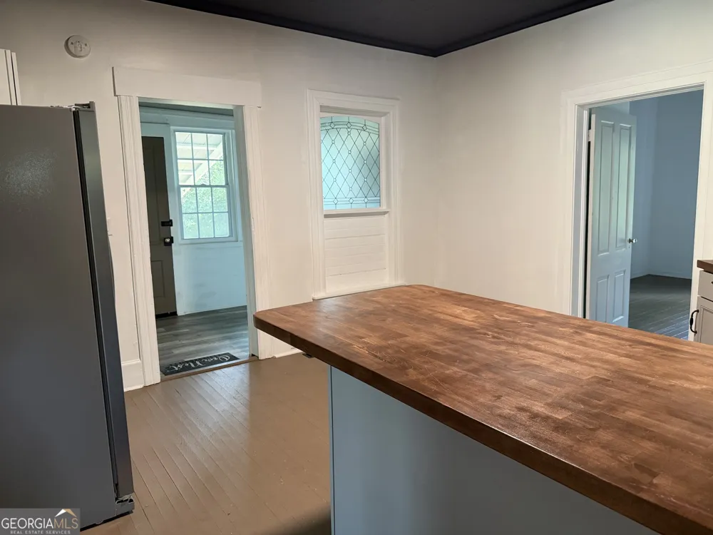 101 Harvey ST Dexter, GA 31019