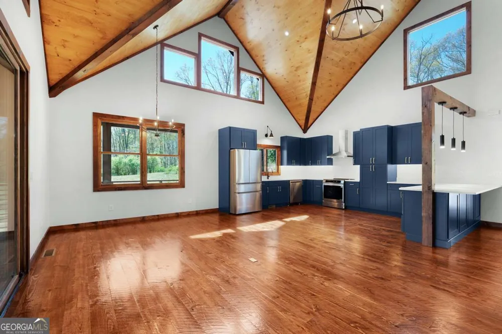 1038 BLUEBIRD RD Mineral Bluff, GA 30559