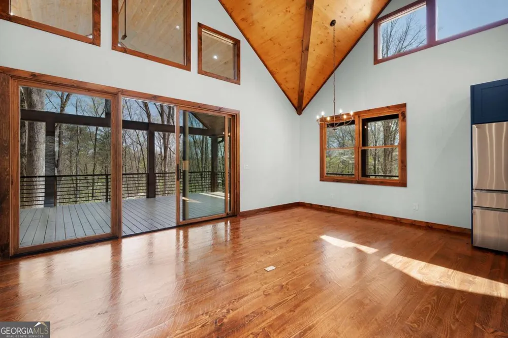 1038 BLUEBIRD RD Mineral Bluff, GA 30559