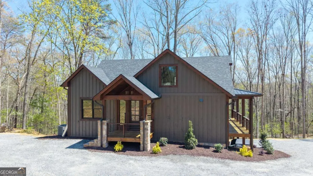 1038 BLUEBIRD RD Mineral Bluff, GA 30559