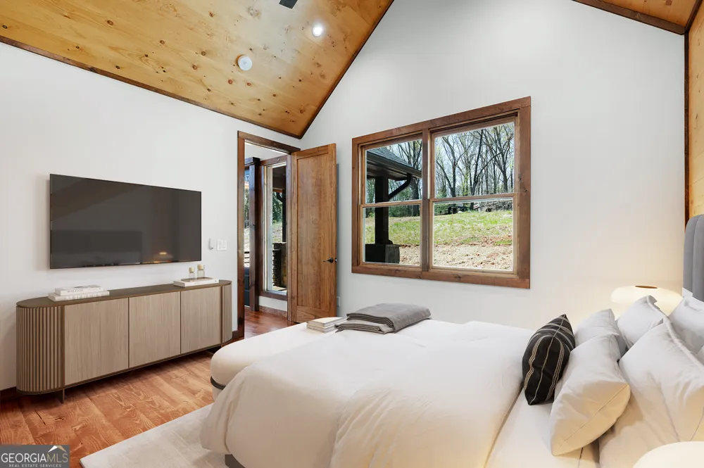 1038 BLUEBIRD RD Mineral Bluff, GA 30559