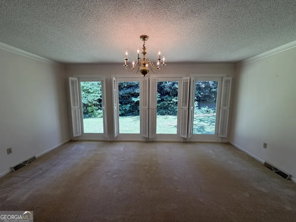 683 Chestnut DR Thomson, GA 30824