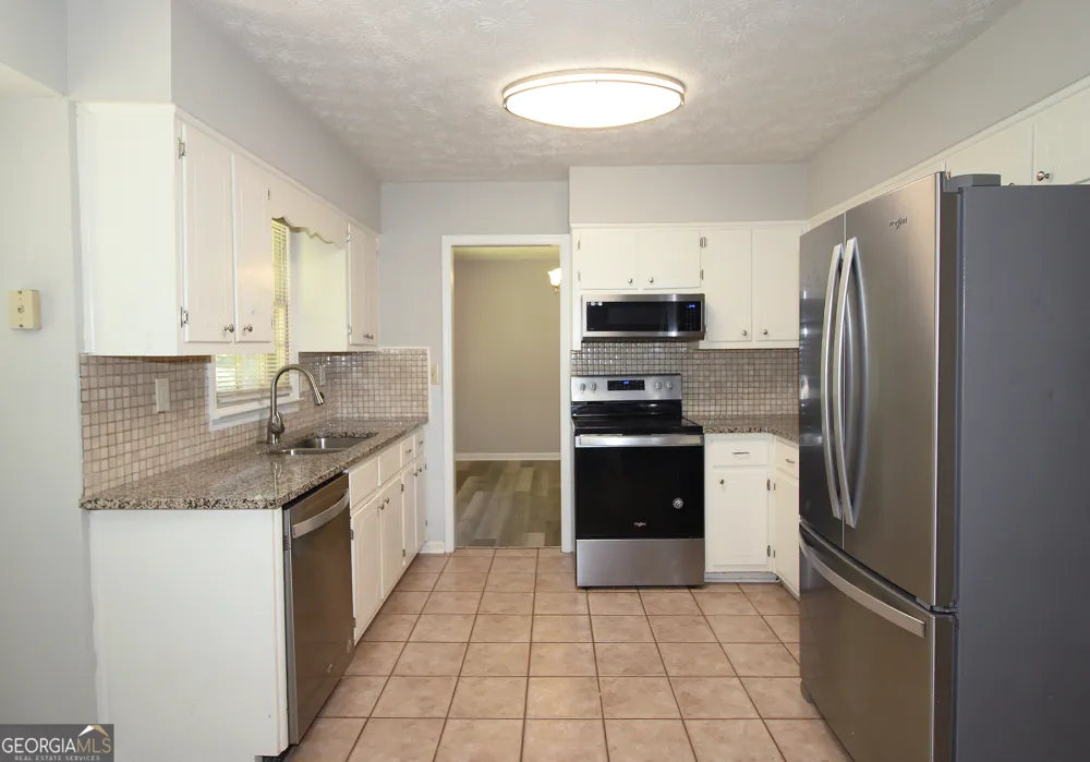 4828 Scotland DR Stone Mountain, GA 30088