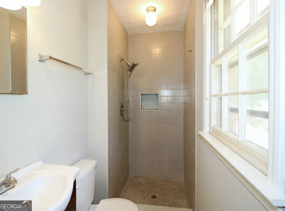 4828 Scotland DR Stone Mountain, GA 30088