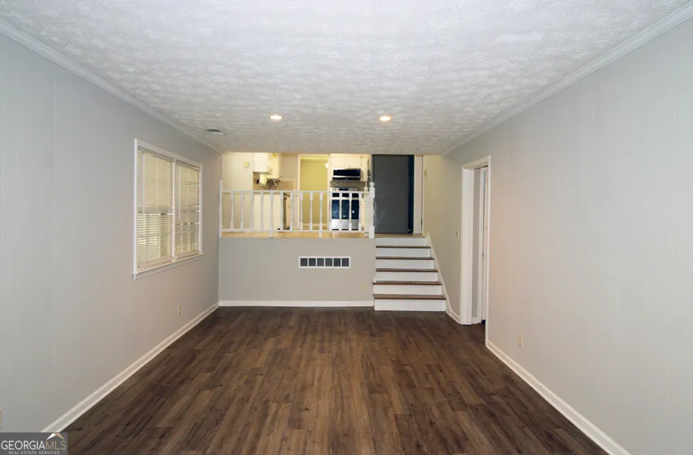 4828 Scotland DR Stone Mountain, GA 30088