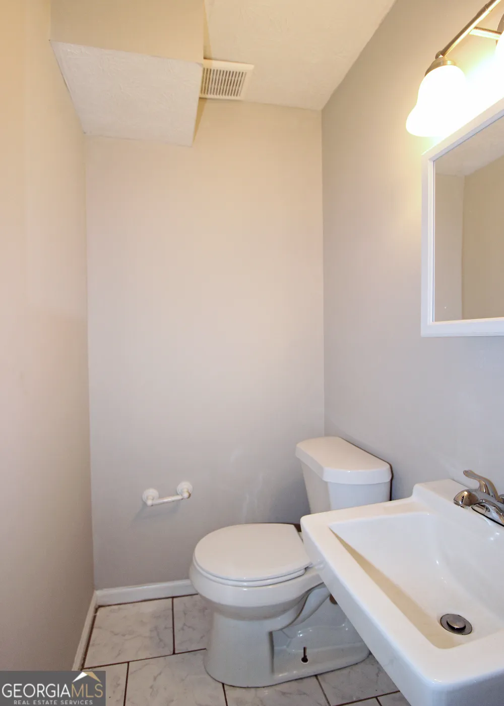 4828 Scotland DR Stone Mountain, GA 30088