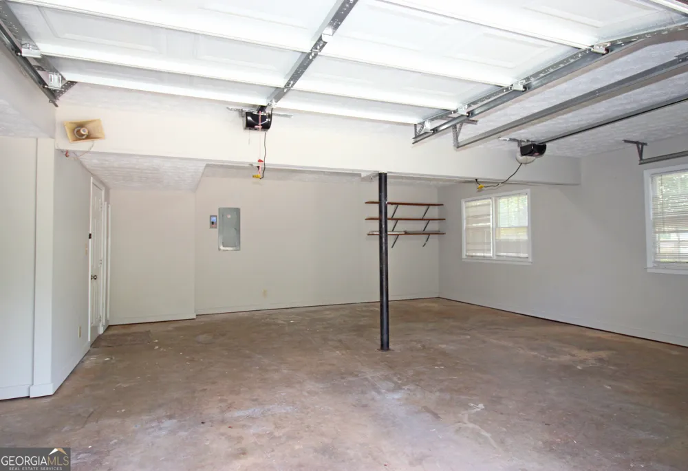 4828 Scotland DR Stone Mountain, GA 30088