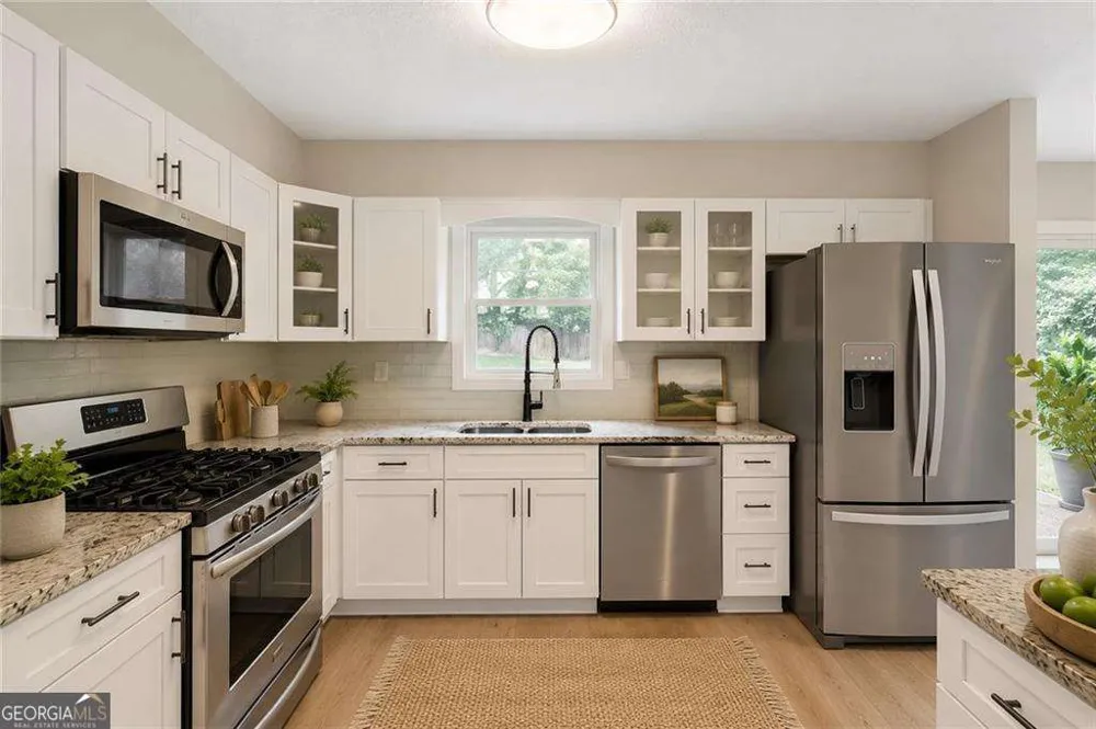 235 Barrington DR E Roswell, GA 30076