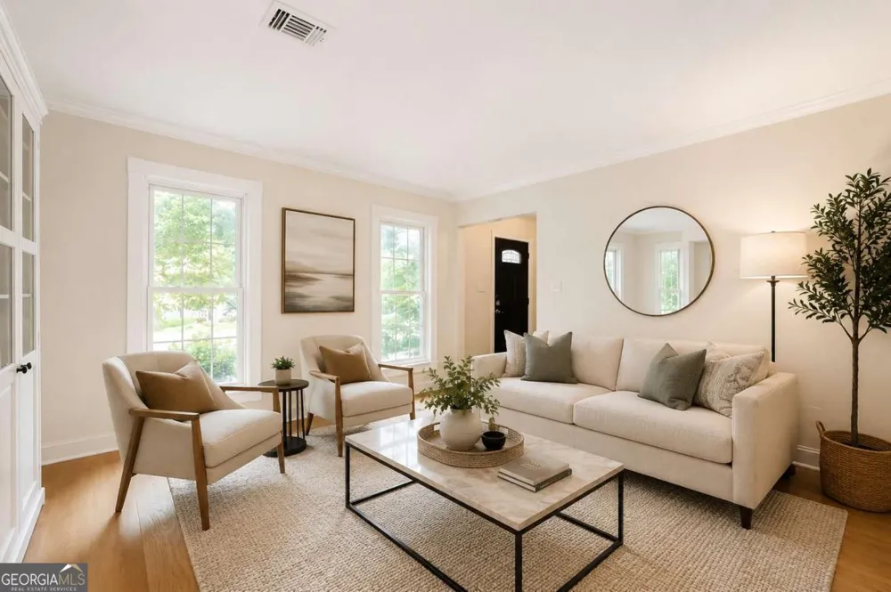 235 Barrington DR E Roswell, GA 30076