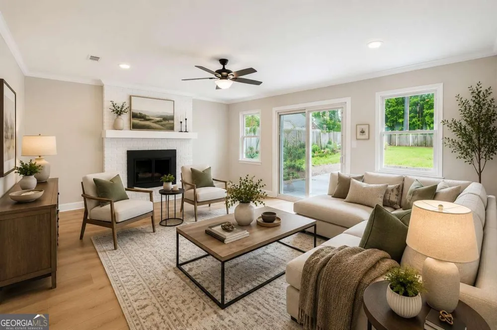 235 Barrington DR E Roswell, GA 30076