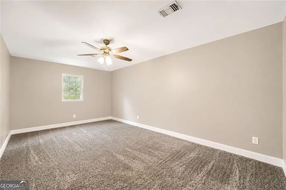235 Barrington DR E Roswell, GA 30076