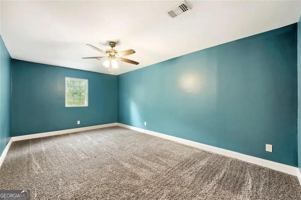 235 Barrington DR E Roswell, GA 30076
