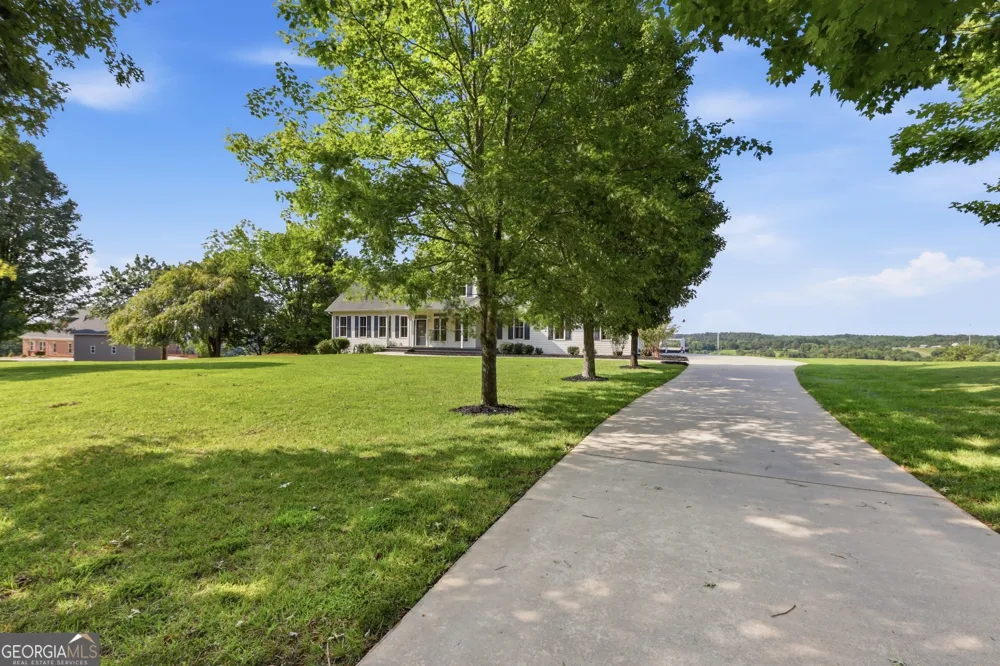 1480 Annandale DR Clarkesville, GA 30523