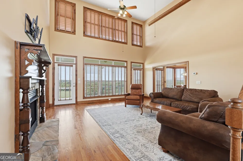 1480 Annandale DR Clarkesville, GA 30523