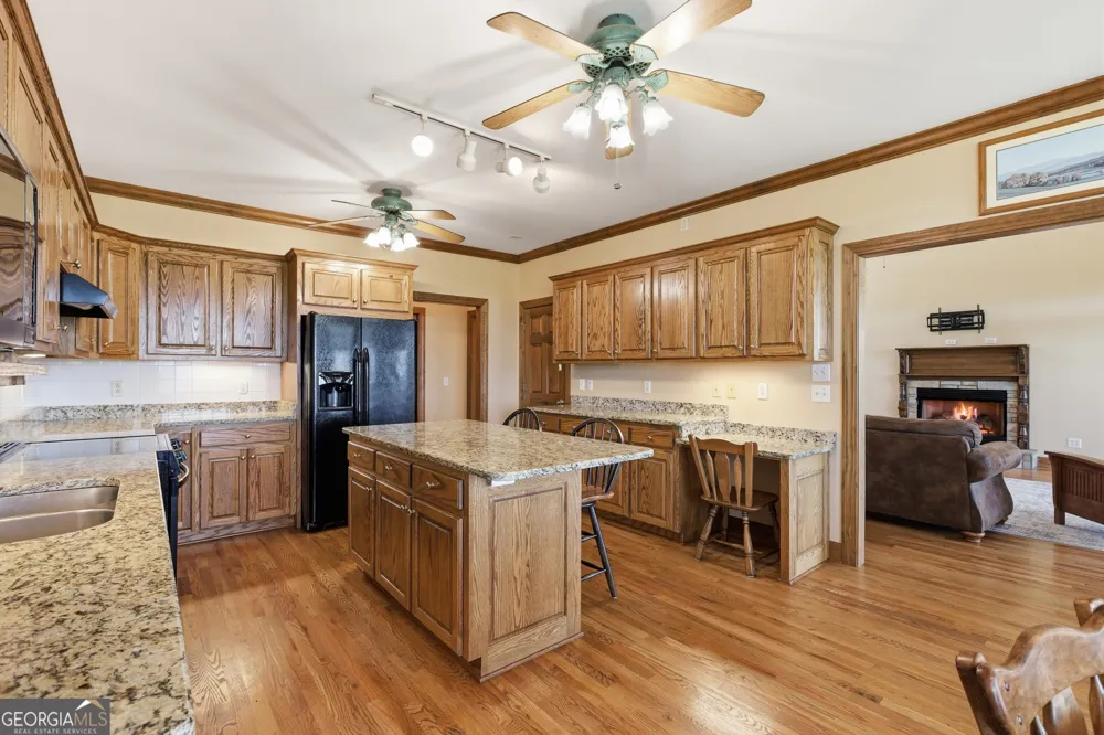 1480 Annandale DR Clarkesville, GA 30523
