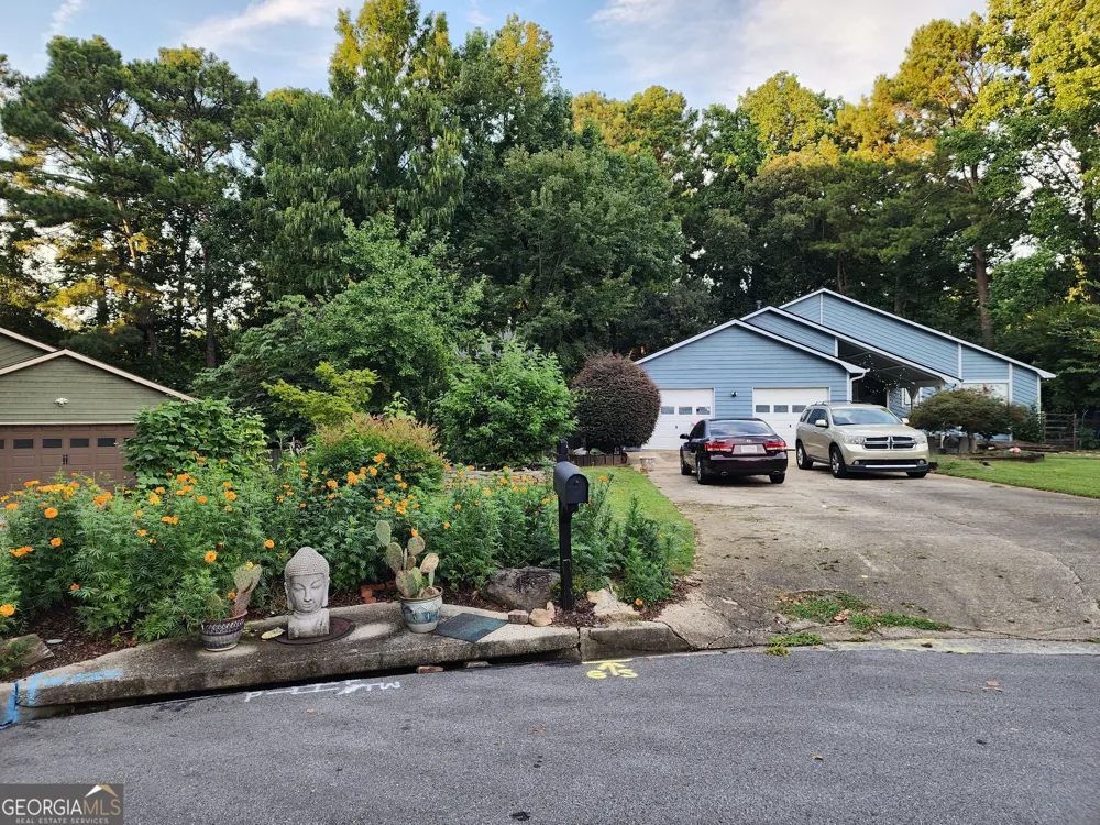 715 Babbling Creek PL Johns Creek, GA 30022