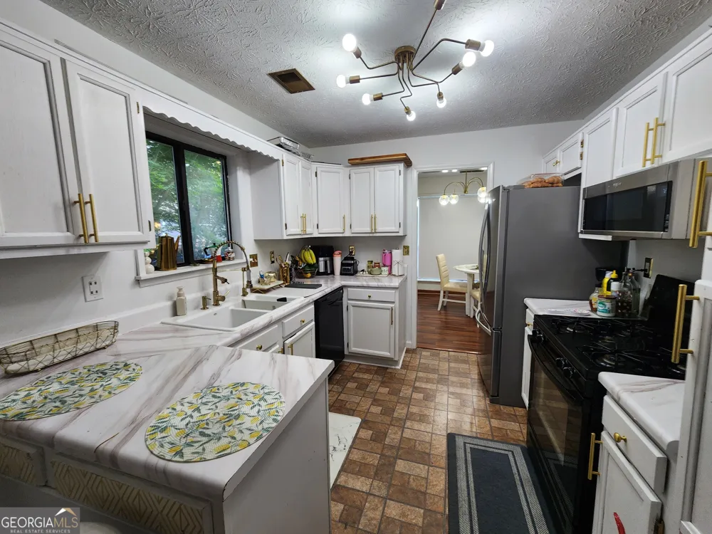 715 Babbling Creek PL Johns Creek, GA 30022