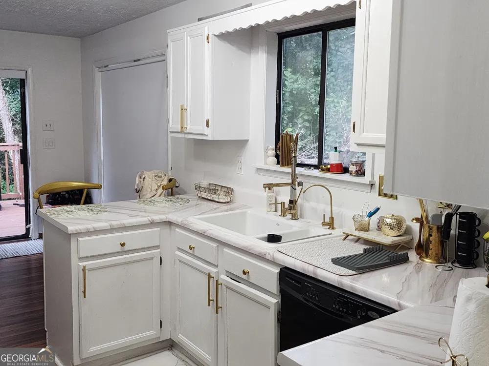715 Babbling Creek PL Johns Creek, GA 30022