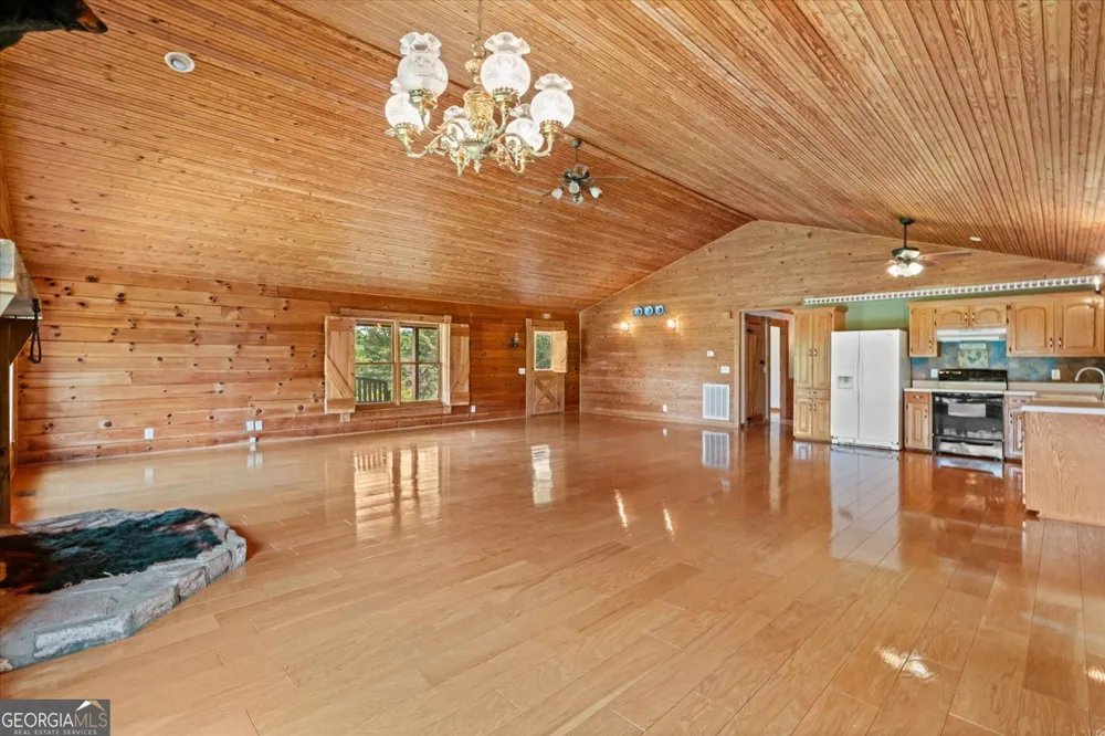 315 Woody RD NW Adairsville, GA 30103