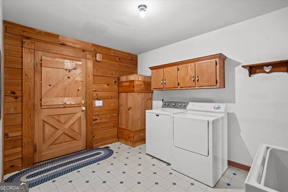 315 Woody RD NW Adairsville, GA 30103