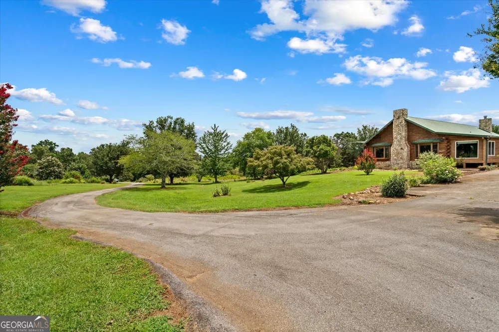315 Woody RD NW Adairsville, GA 30103