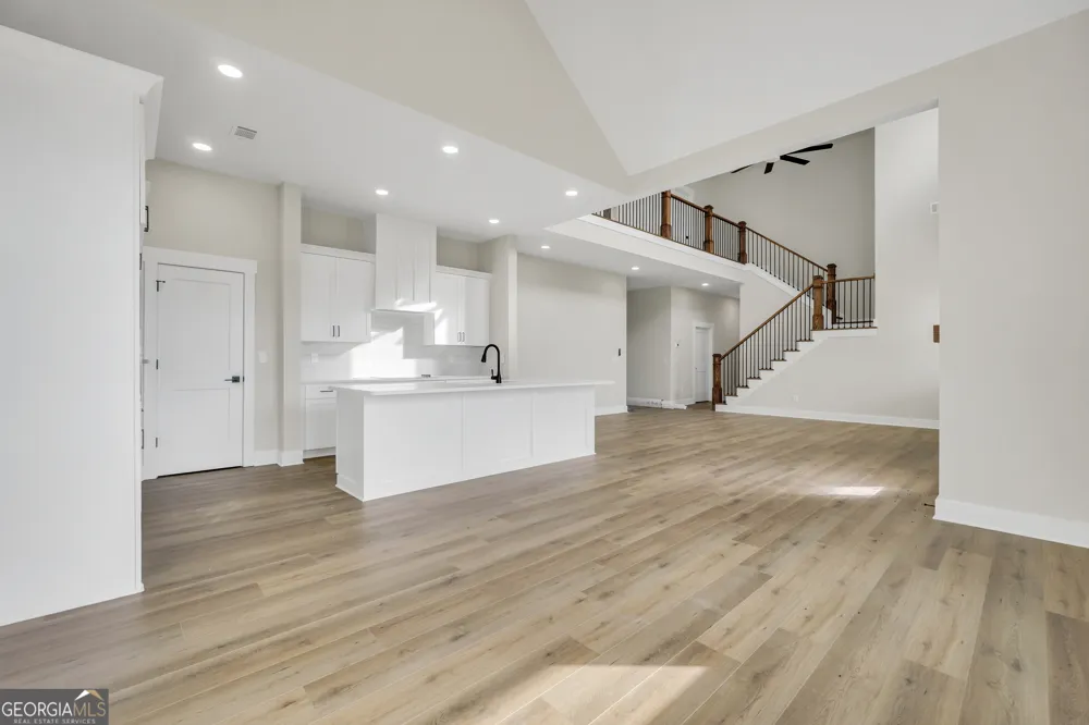 546 Harbour Shores Jackson, GA 30233