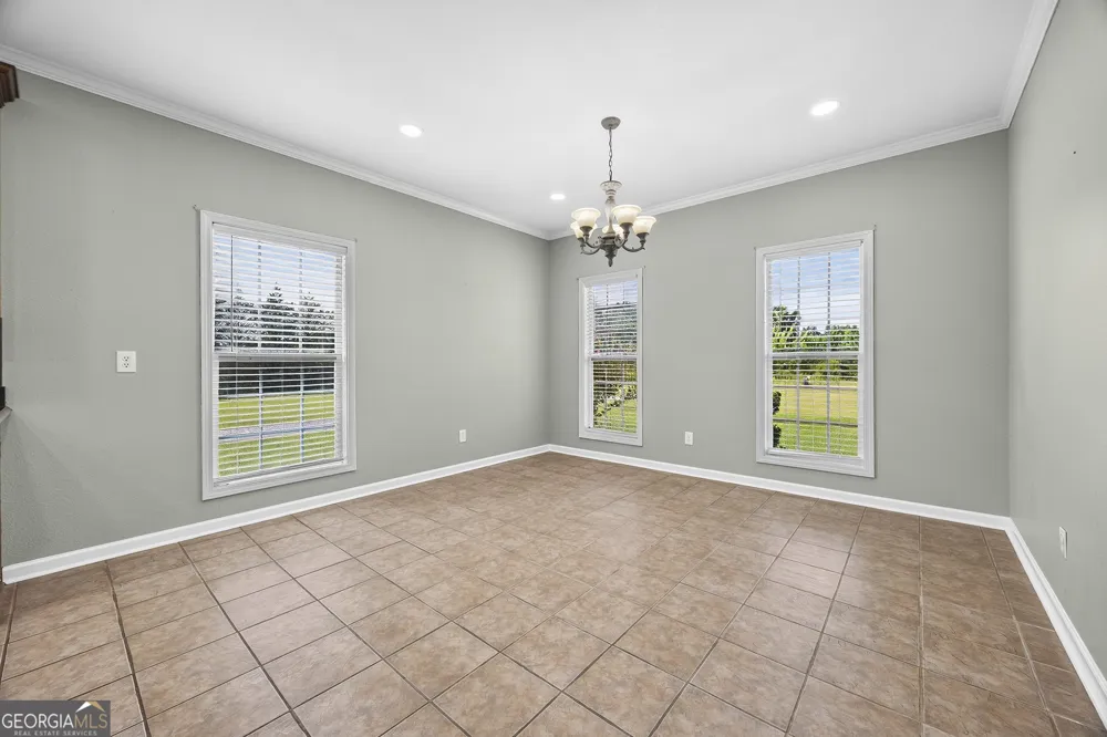 77 Jenny DR Hawkinsville, GA 31036