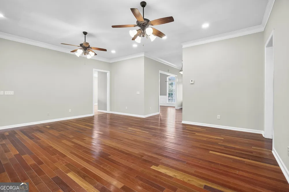 77 Jenny DR Hawkinsville, GA 31036