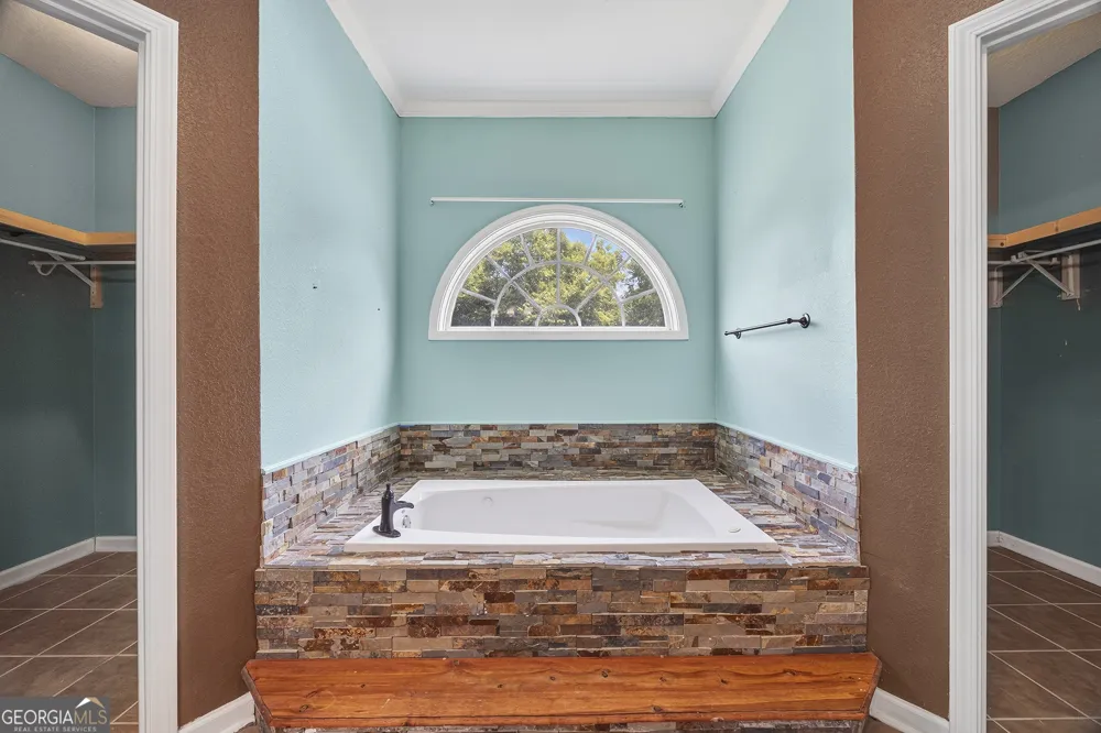 77 Jenny DR Hawkinsville, GA 31036