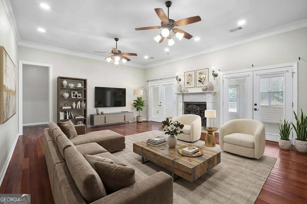 77 Jenny DR Hawkinsville, GA 31036