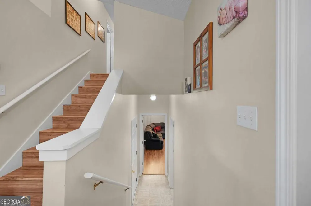 154 Honeysuckle DR SE Calhoun, GA 30701