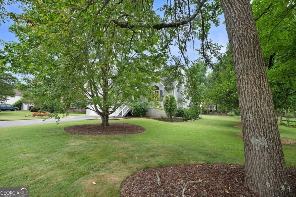 154 Honeysuckle DR SE Calhoun, GA 30701