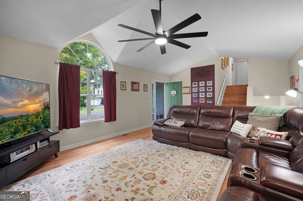 154 Honeysuckle DR SE Calhoun, GA 30701