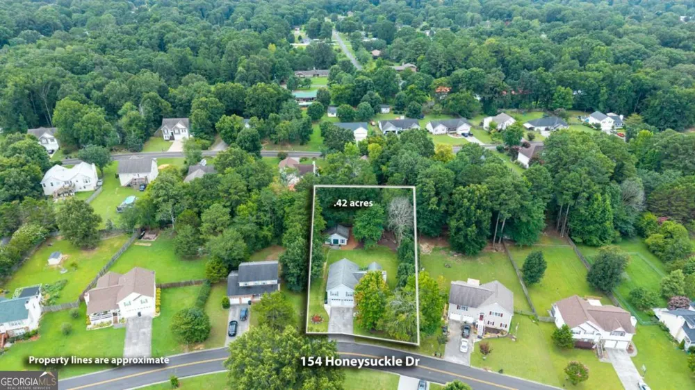 154 Honeysuckle DR SE Calhoun, GA 30701