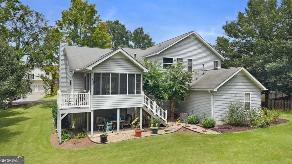 154 Honeysuckle DR SE Calhoun, GA 30701