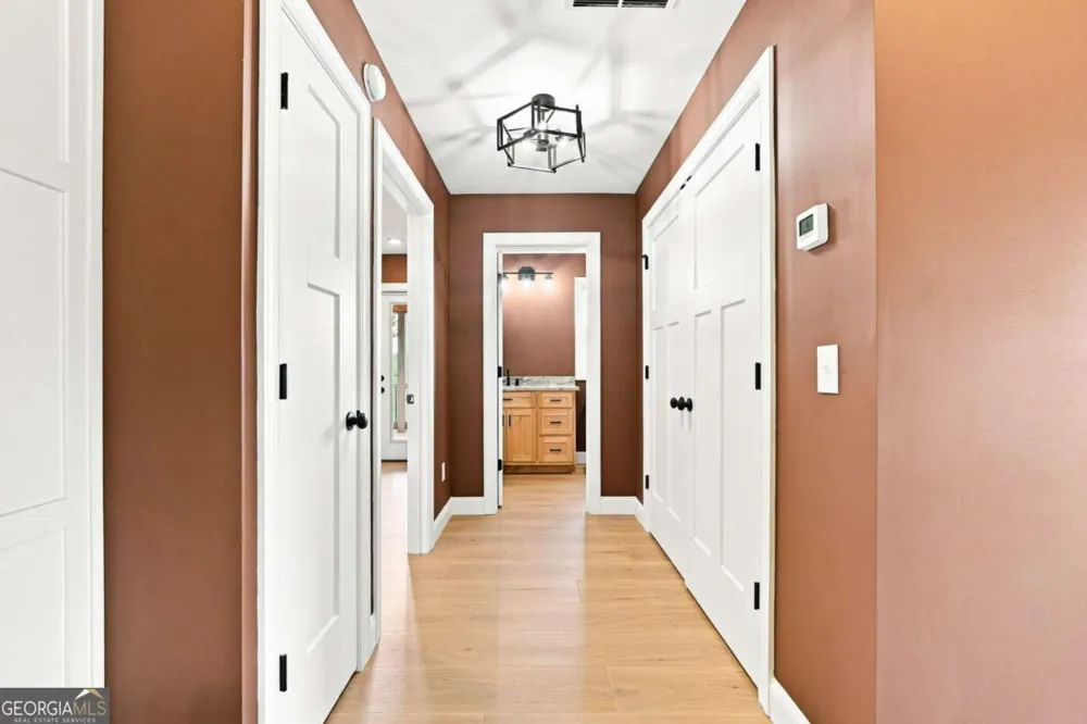 318 E Second ST Blue Ridge, GA 30513