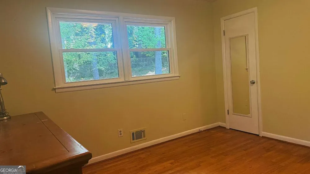 1455 Sanden Ferry DR Decatur, GA 30033