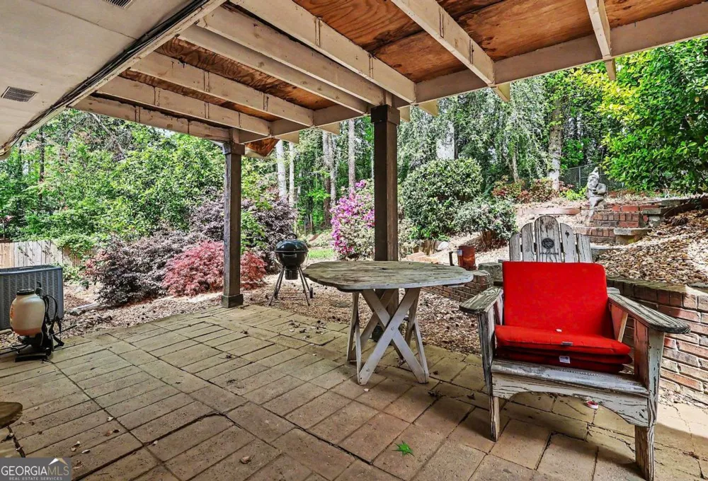 1455 Sanden Ferry DR Decatur, GA 30033