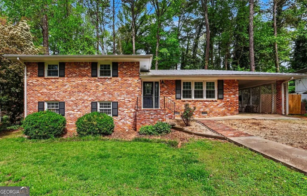 1455 Sanden Ferry DR Decatur, GA 30033