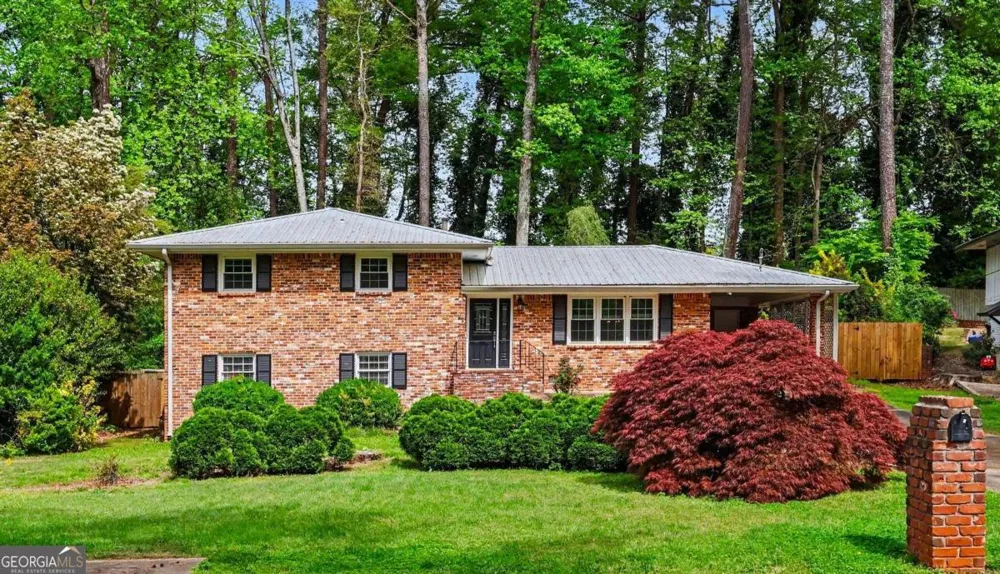 1455 Sanden Ferry DR Decatur, GA 30033