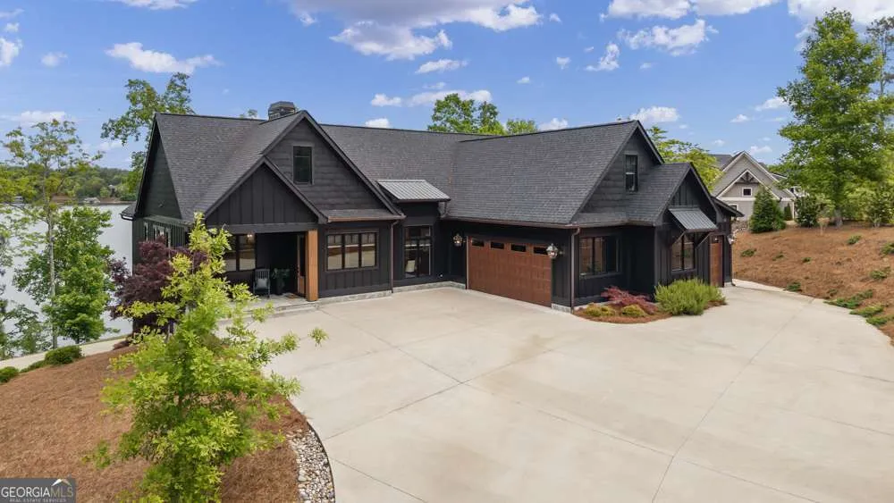 796 Creek TRL Wedowee, AL 36278
