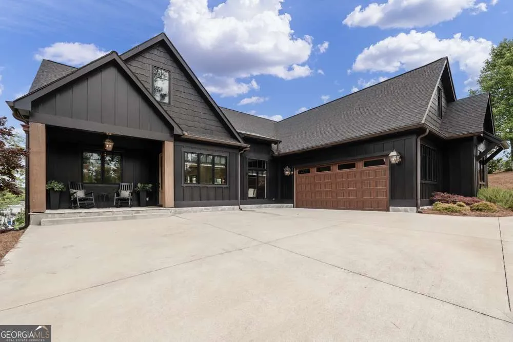 796 Creek TRL Wedowee, AL 36278