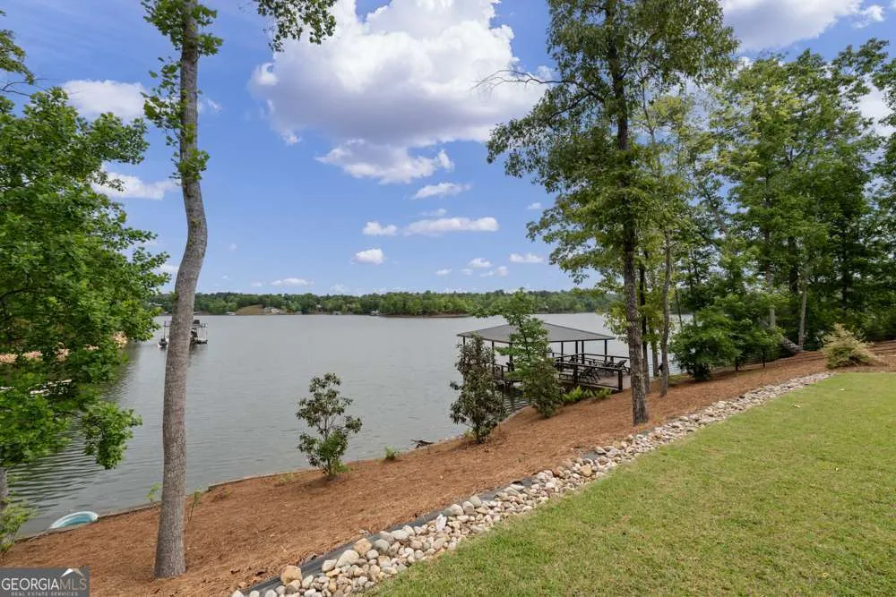 796 Creek TRL Wedowee, AL 36278