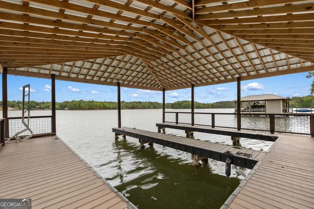 796 Creek TRL Wedowee, AL 36278