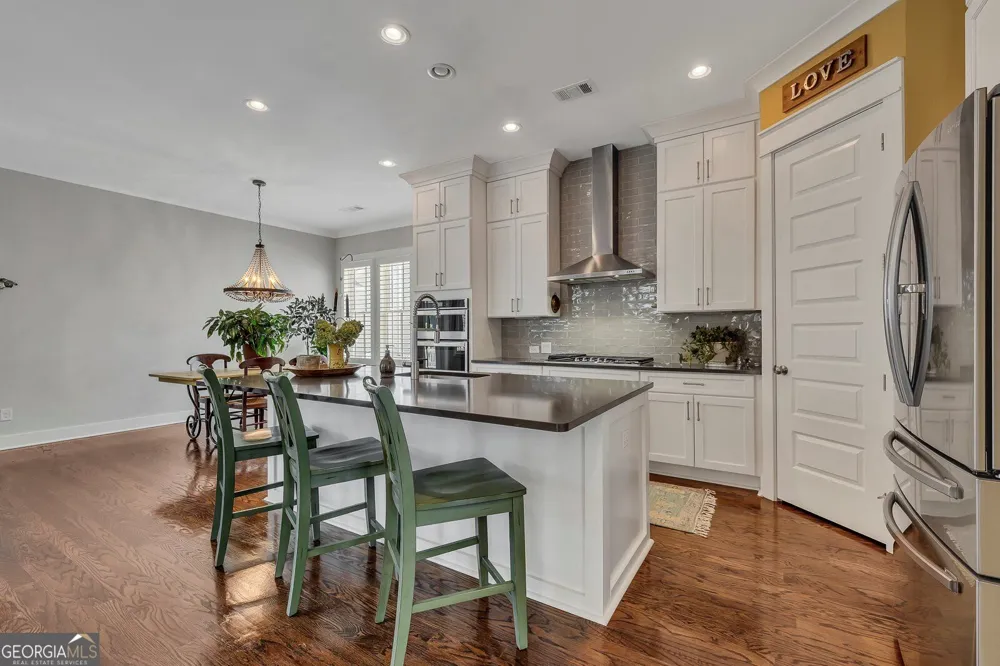 263 Dawson DR Woodstock, GA 30188