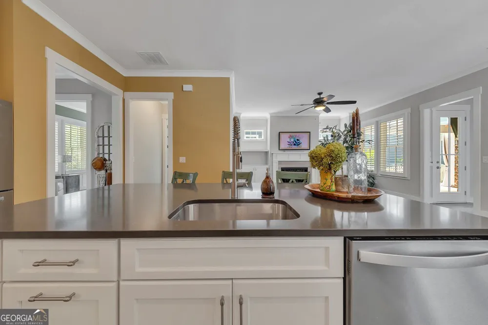263 Dawson DR Woodstock, GA 30188